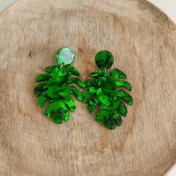 Bundle and Save- Fun Acrylic Monstera Leaf Earrings, New - Picture 1 of 4